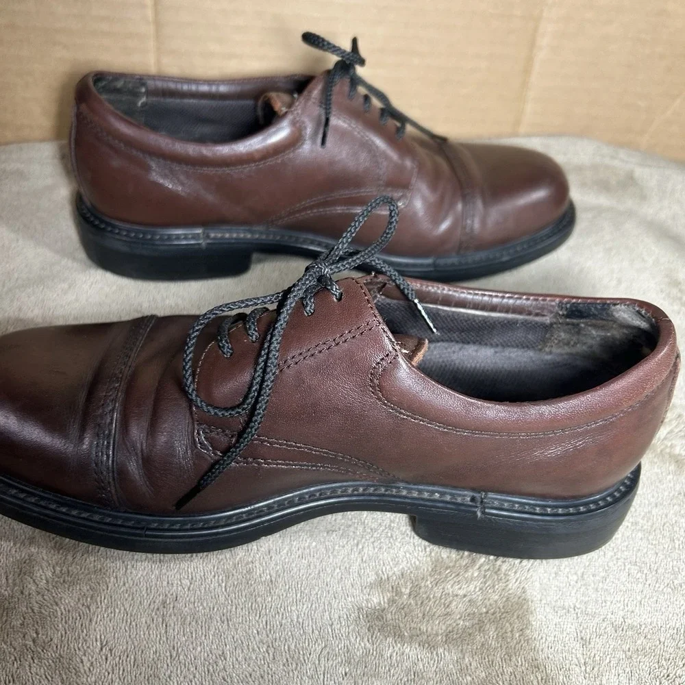Hunter's Bay Mens Size 7.5 Brown Leather Cap Toe Derby Oxford Dress Shoes
